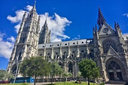 Climb-the-Basilica-Quito - Lowest Flight Fares Climb the Basilica
