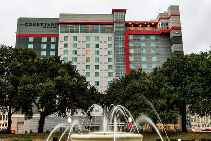 Courtyard by Marriott Dallas Downtown\Reunion District Dallas - Lowest Flight Fares Courtyard by Marriott Dallas Downtown\Reunion District Dallas
