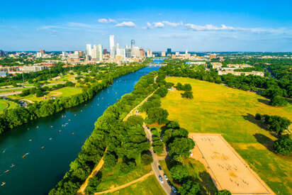 El parque metropolitano de Zilker Austin