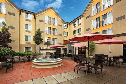 Four Points by Sheraton Downtown Seattle Center Seattle - Lowest Flight Fares Four Points by Sheraton Downtown Seattle Center Seattle