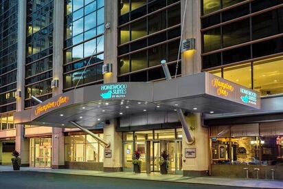 Hampton Inn Chicago Downtown / Magnificent Mile