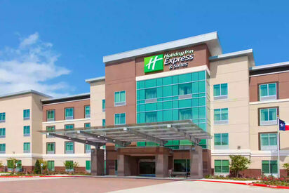 Holiday Inn Express Suites Houston S - Medical Ctr Area an IHG Hotel Houston - Lowest Flight Fares Holiday Inn Express Suites Houston S - Medical Ctr Area an IHG Hotel