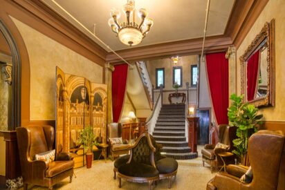MarQueen Hotel Seattle - Lowest Flight Fares MarQueen Hotel Seattle