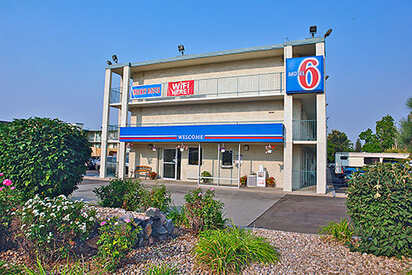 Motel 6 Denver Central - Federal Boulevard