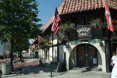 Museo de Basque y Centro de Cultura