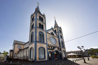 Basílica de San Pedro y Pablo de Paramaribo