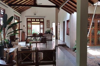 Highbury Colombo - Lowest Flight Fares Highbury Colombo
