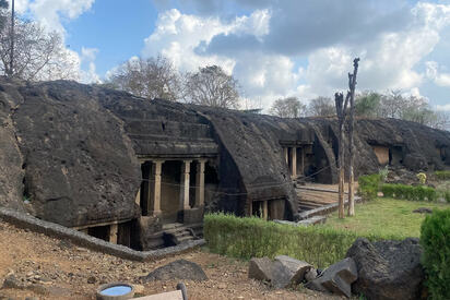 Mahakali Caves Mumbai - Lowest Flight Fares Mahakali Caves Mumbai