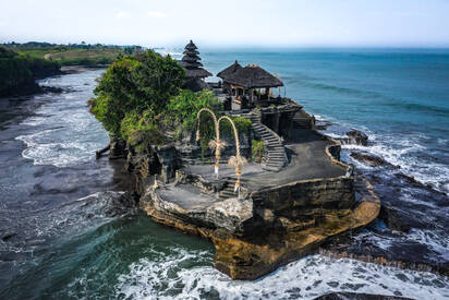 Pura Tanah Lot Bali - Lowest Flight Fares Pura Tanah Lot Bali