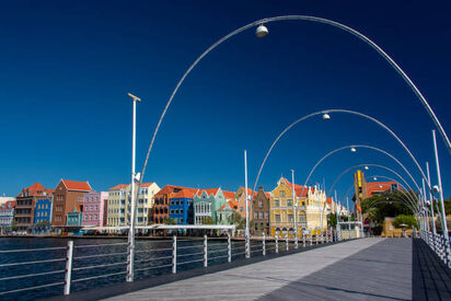 Queen Emma Pontoon Bridge