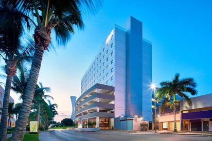 Aloft Cancun