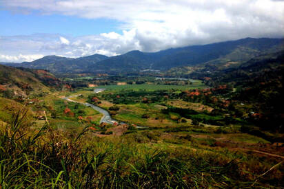 El Valle del Río Orosí