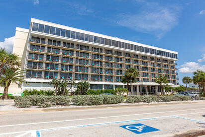 Holiday Inn Sarasota-Lido Beach-@The Beach, an IHG hotel 