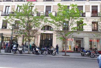 Hostal Pacios Madrid - Lowest Flight Fares Hostal Pacios Madrid