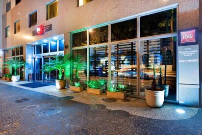 Ibis Copacabana Posto 5