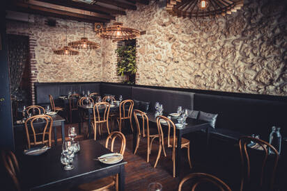 Manuka Woodfire Kitchen restaurant Perth - Lowest Flight Fares Manuka Woodfire Kitchen restaurant Perth