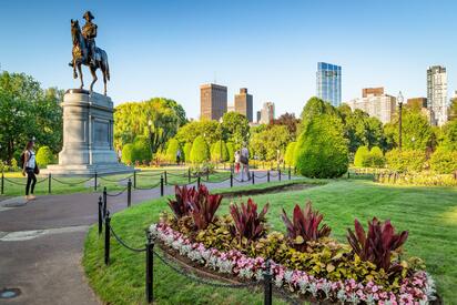 Paseo por el Jardín Público de Boston 