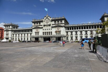 Plaza de la Constitución Parque Central Guatemala City 