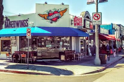 Love Baked Wings Los Angeles 