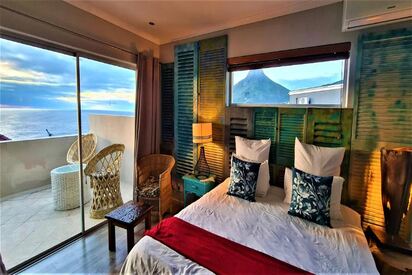 African Groove Camps Bay Cape Town - Lowest Flight Fares African Groove Camps Bay Cape Town