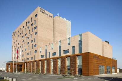 Hilton Garden Inn Santiago - Lowest Flight Fares Hilton Garden Inn Santiago