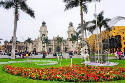 Plaza Mayor de Lima - Lowest Flight Fares Plaza Mayor de Lima
