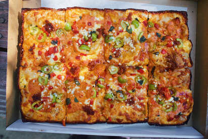 Quarter Sheets Pizza Club Los Angeles - Lowest Flight Fares Quarter Sheets Pizza Club Los Angeles