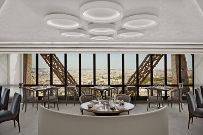 Eiffel Tower Restaurant las vegas