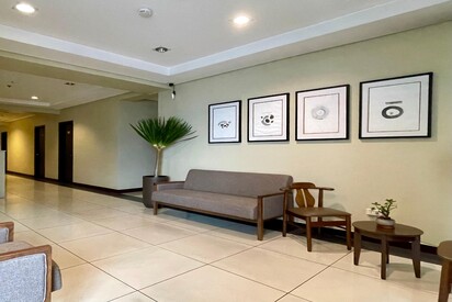 Inn De Avenida Makati Manila - Lowest Flight Fares Inn De Avenida Makati Manila